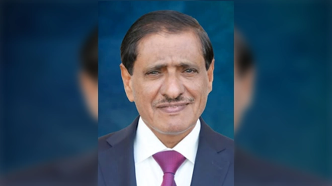​البحسني يطمئن على صحة حسن باعوم ويشيد بمسيرته النضالية